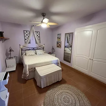 Apartment La Carihuela A 5 Minutos De La Playavistas Al Mar Torremolinos