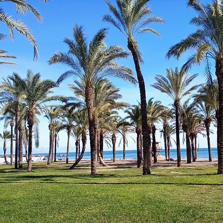 La Carihuela A 5 Minutos De La Playavistas Al Mar Torremolinos